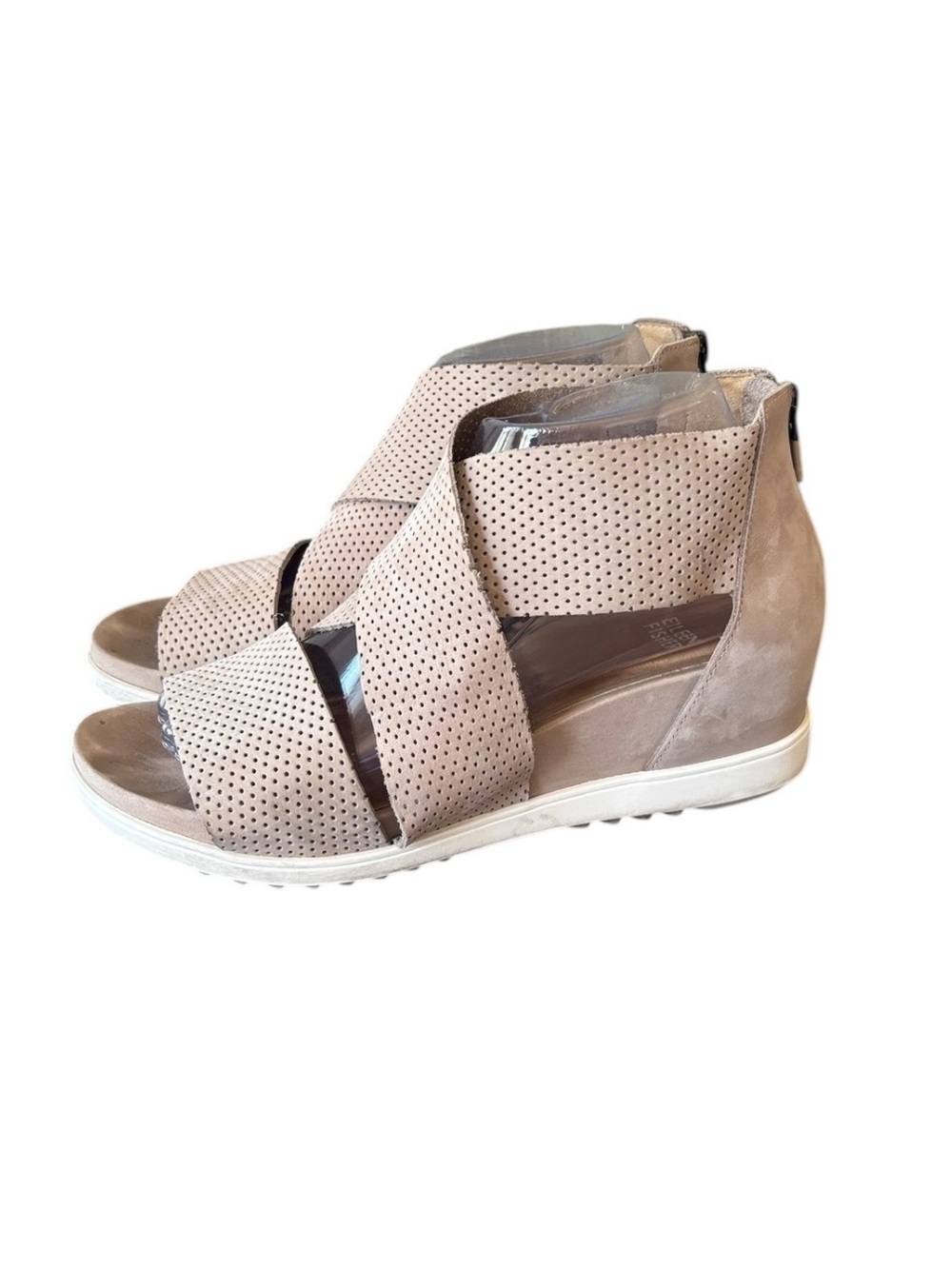 Eileen Fisher Sport Barley Perforated Nubuck Platform Sneaker Sandal Size 8.5